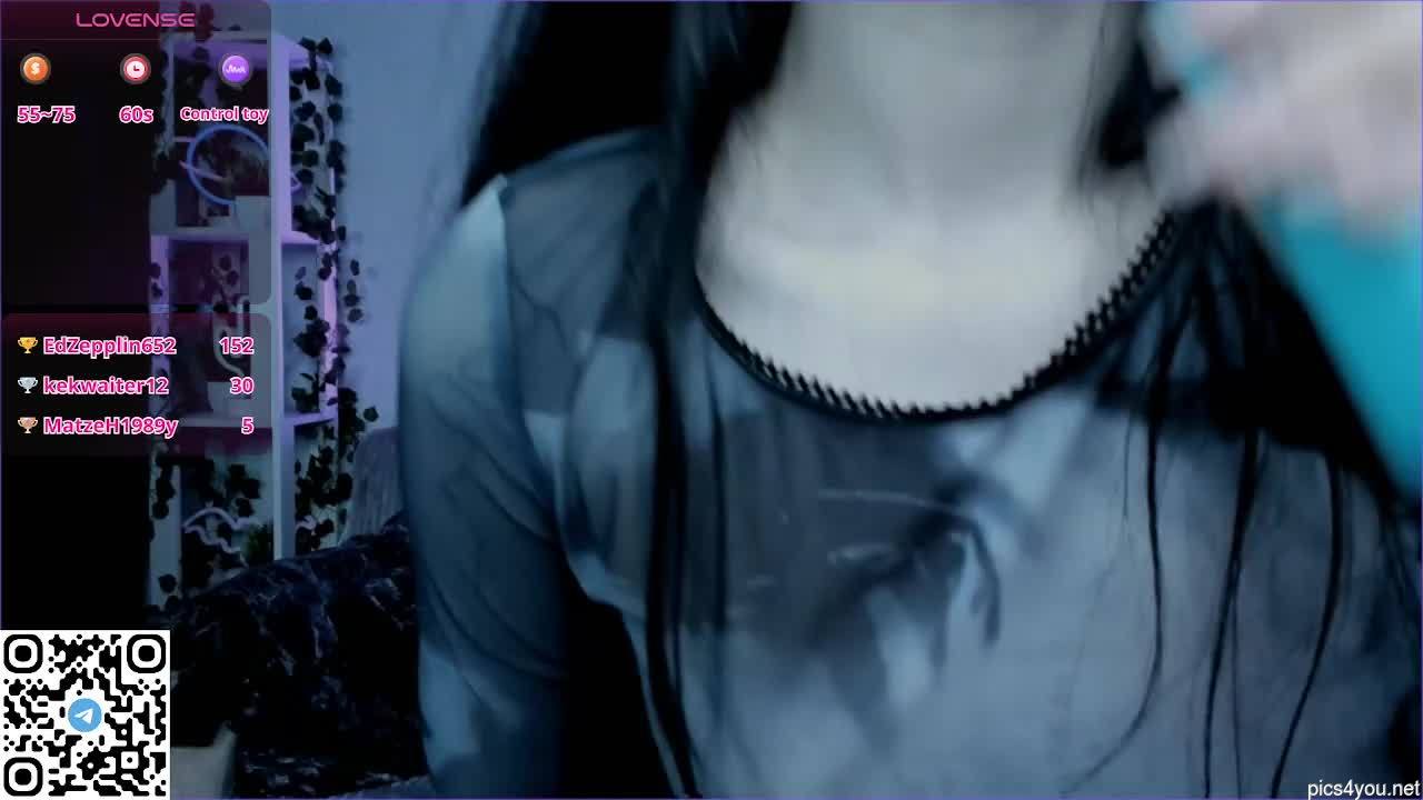 Porcelain_goth_doll