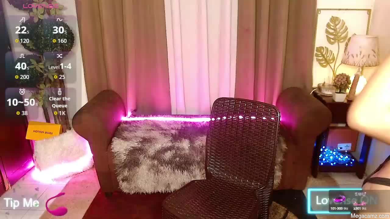 Exotic_wildnicole