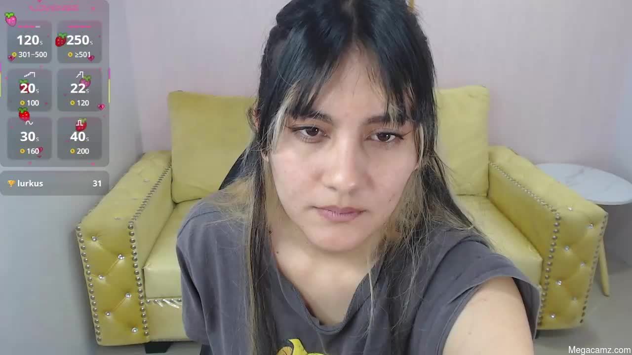 Lia_hank_ch