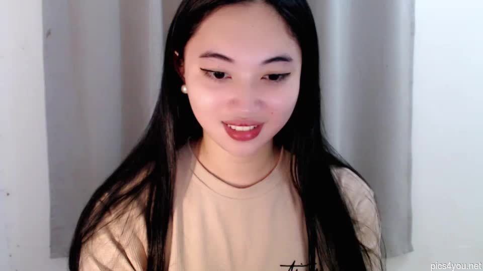 Lucky_mariel