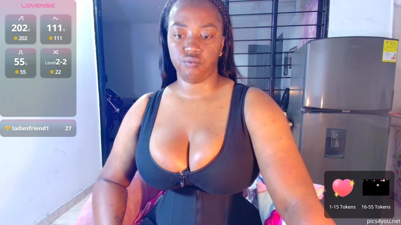 Ciaraebonyxxx