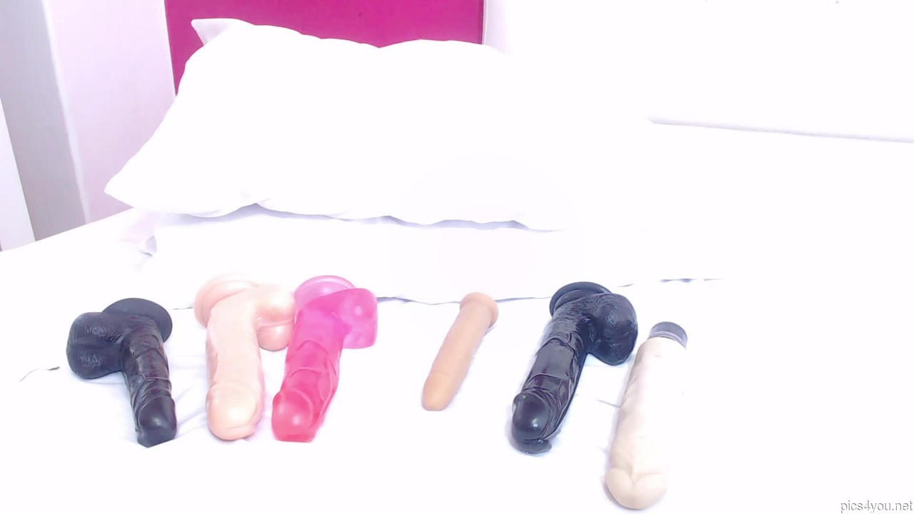 Tiny_whore18
