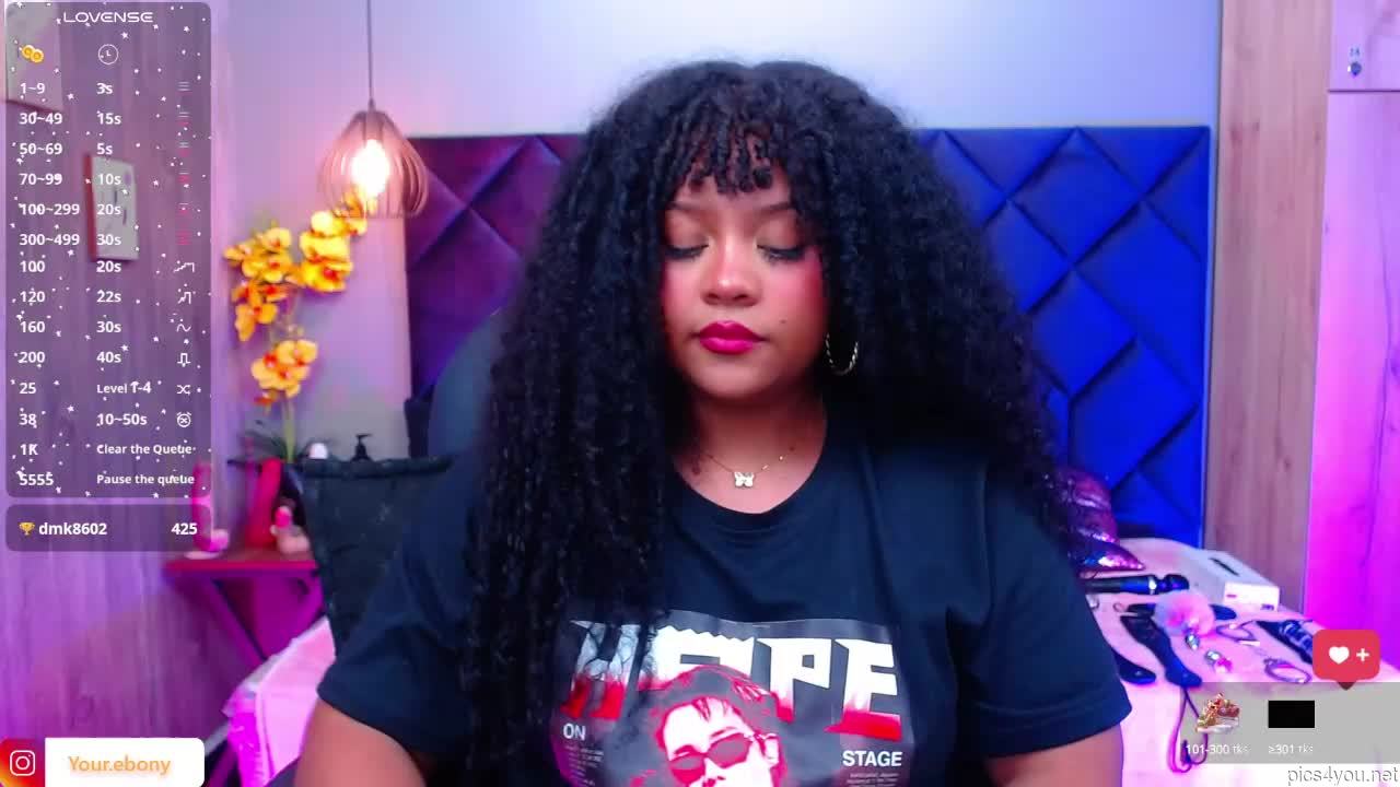 Aisha_violet