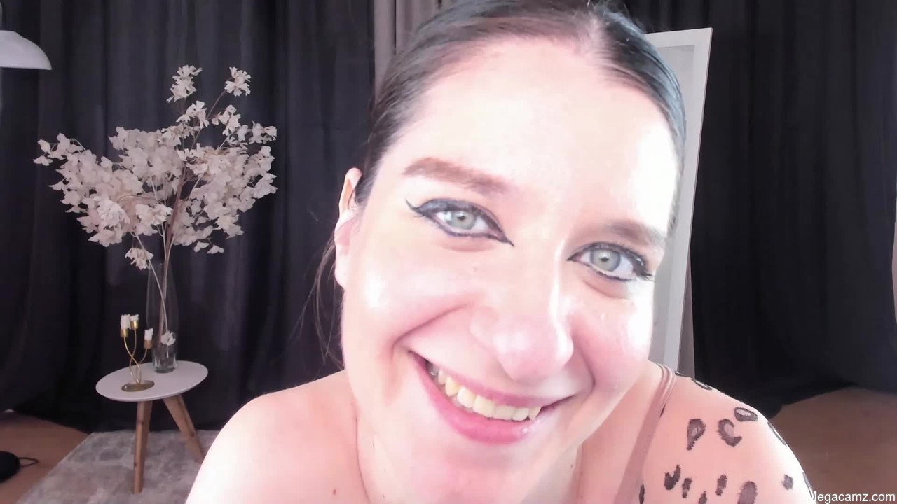 Helentasty_