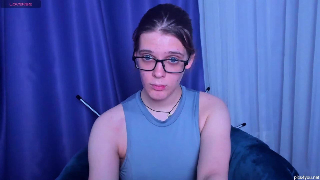 Kiki_krash