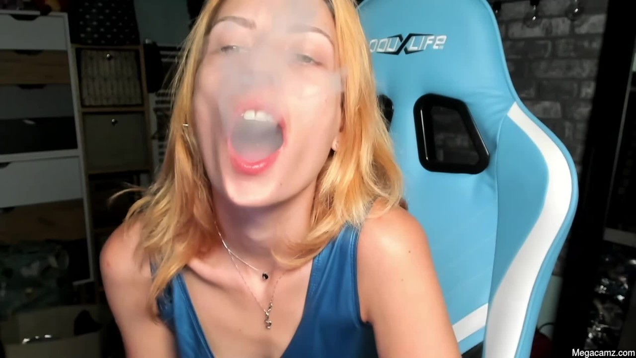 Karoline121