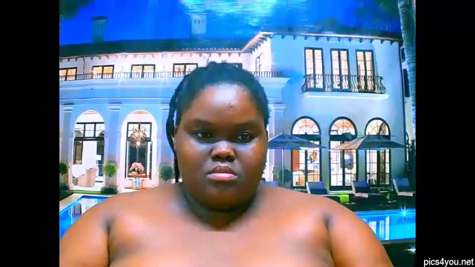 Ebonyhotbuns4u2luv