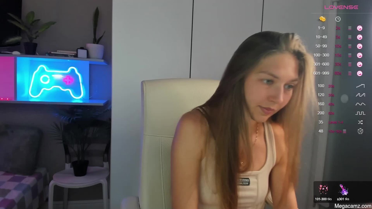 Azeliaclark