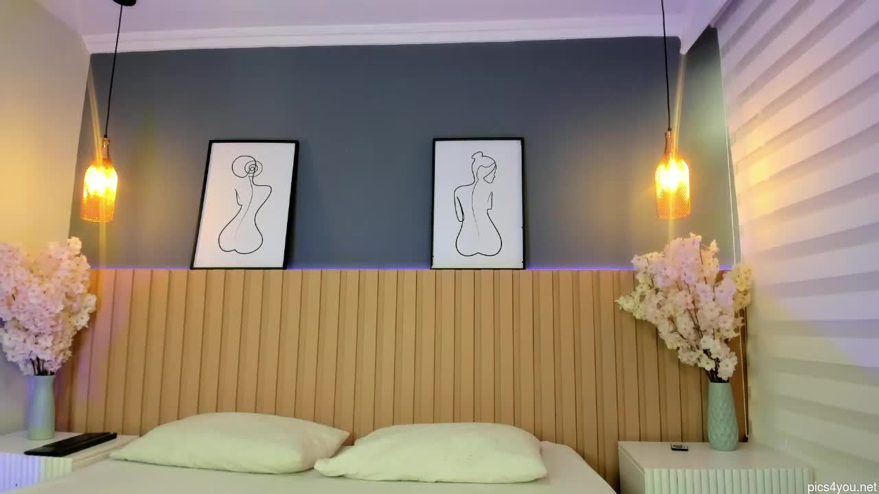 Paulina_jones1