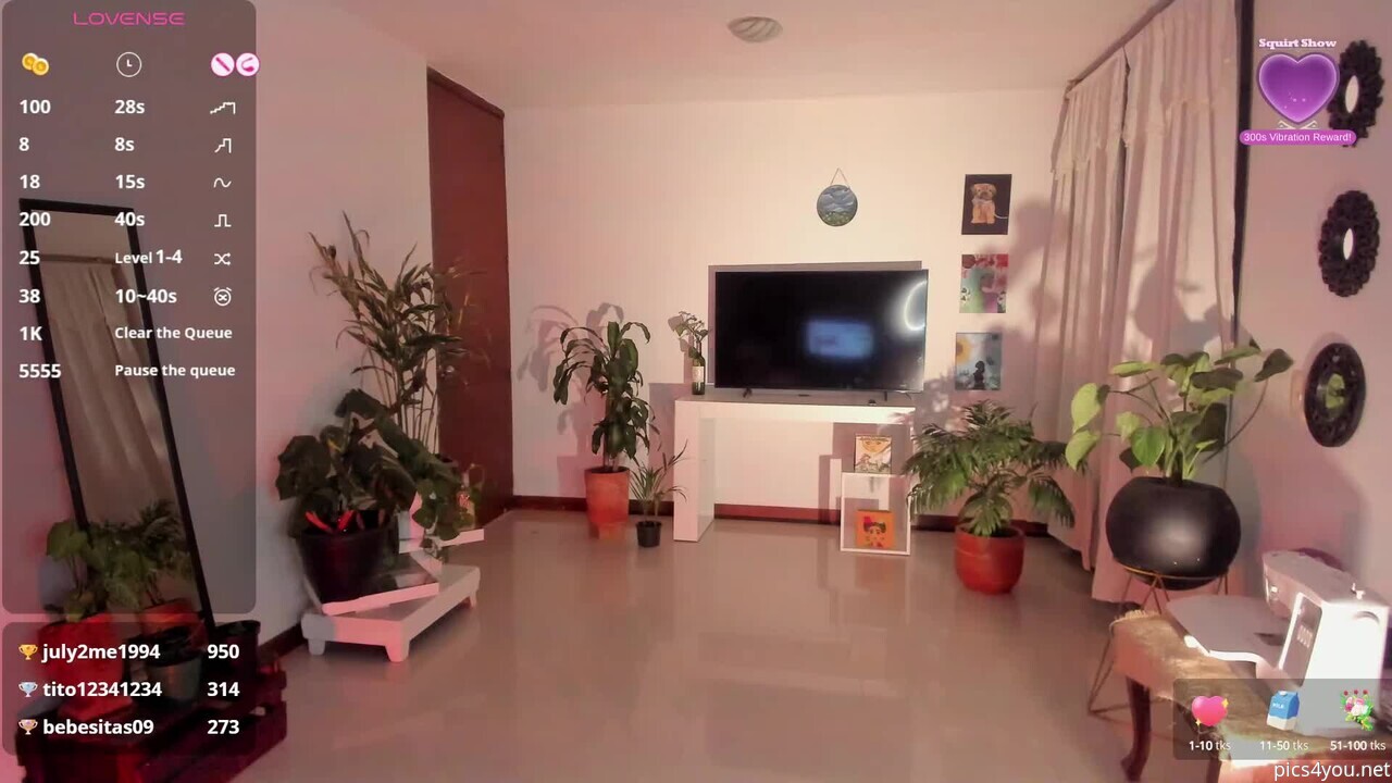 Hera_069