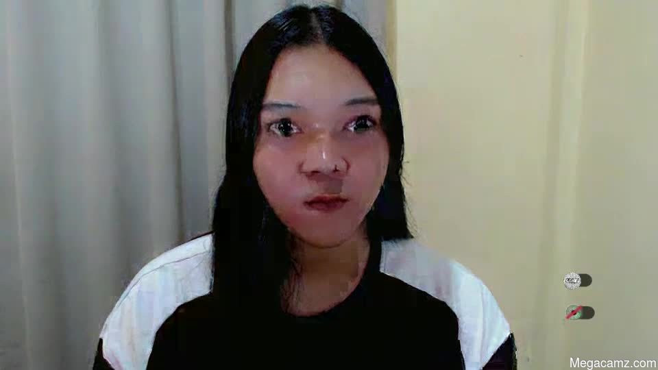 Alisa_kiss_