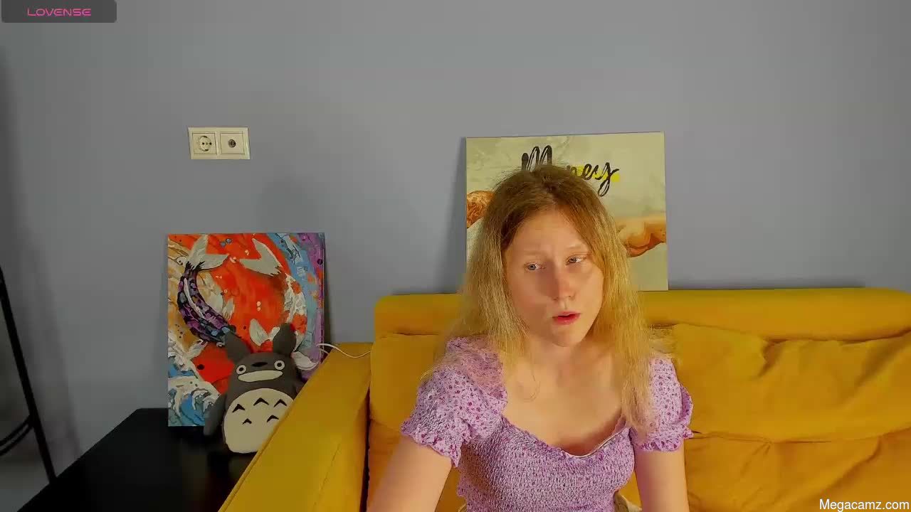 Sansa_kisss