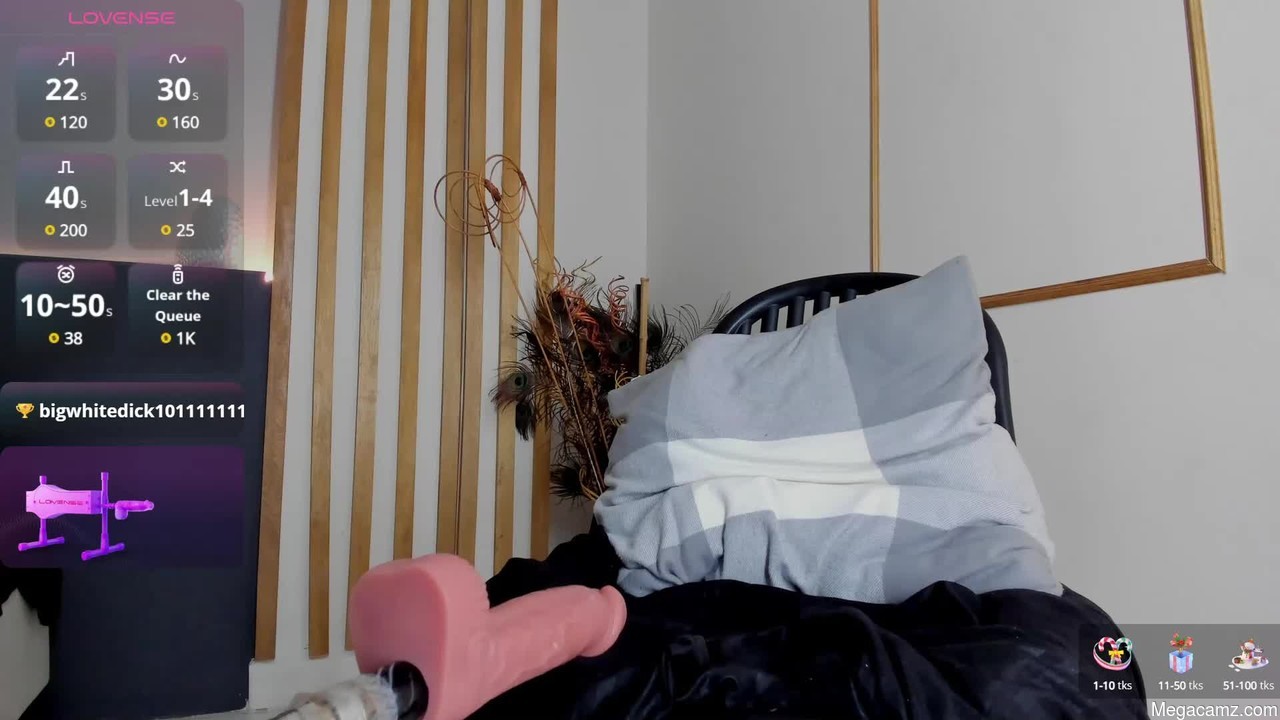 Sara__jones_
