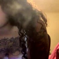 Goddessellie17