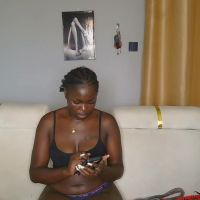 Curvyebony1