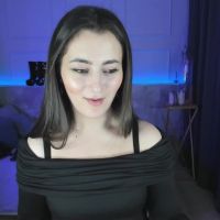 Kylie_mellow