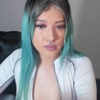 Kat_apple