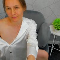 Lillian_white1