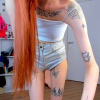 Evaa_coy