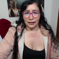 Grace_mature_milf