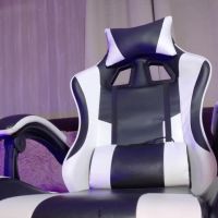 Aurora_collins08