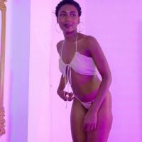 Amira_davis