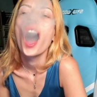 Karoline121