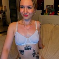 Annie_leone