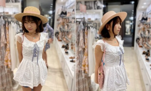 56608-《台湾情侣泄密》声音很嗲小卝穴很粉的白卝虎女友.jpg