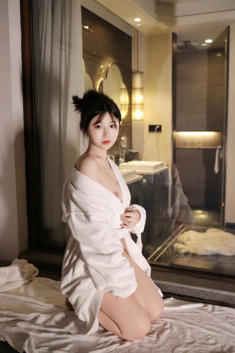 XR-Uncensored-Chen-Xiaohua-SPA-006.jpg