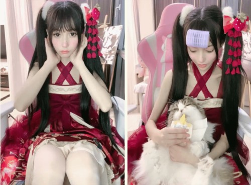 56371-人气绿播美少女初下海！双马尾清纯外表！70多斤娇小身材，JK装白丝卝袜，玻璃棒假diǎo轮番抽卝插.jpg