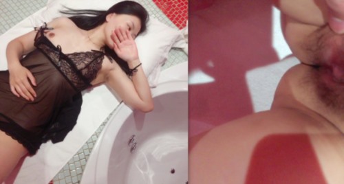 53414-25岁的江苏良家人卝妻，不大不小的年纪，花朵般的肌肤，静静躺在浴缸前享受豪主的温柔爱卝抚！.jpg