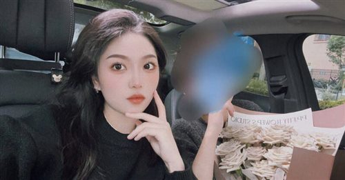61861-百度云泄密流出视图❤️高颜值气质美女李诗琪与男友自拍对着镜子做爱后入蜜桃臀样子非常淫骚.jpg