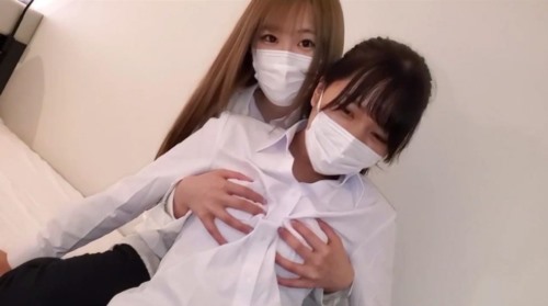 54610-约了两个年轻嫩嫩小卝美女到家里，青春韵味白白卝嫩嫩好身材，上去脱卝光光舔卝吸逼卝逼湿漉漉双卝飞抽卝插吞吐浪卝叫爽.jpg