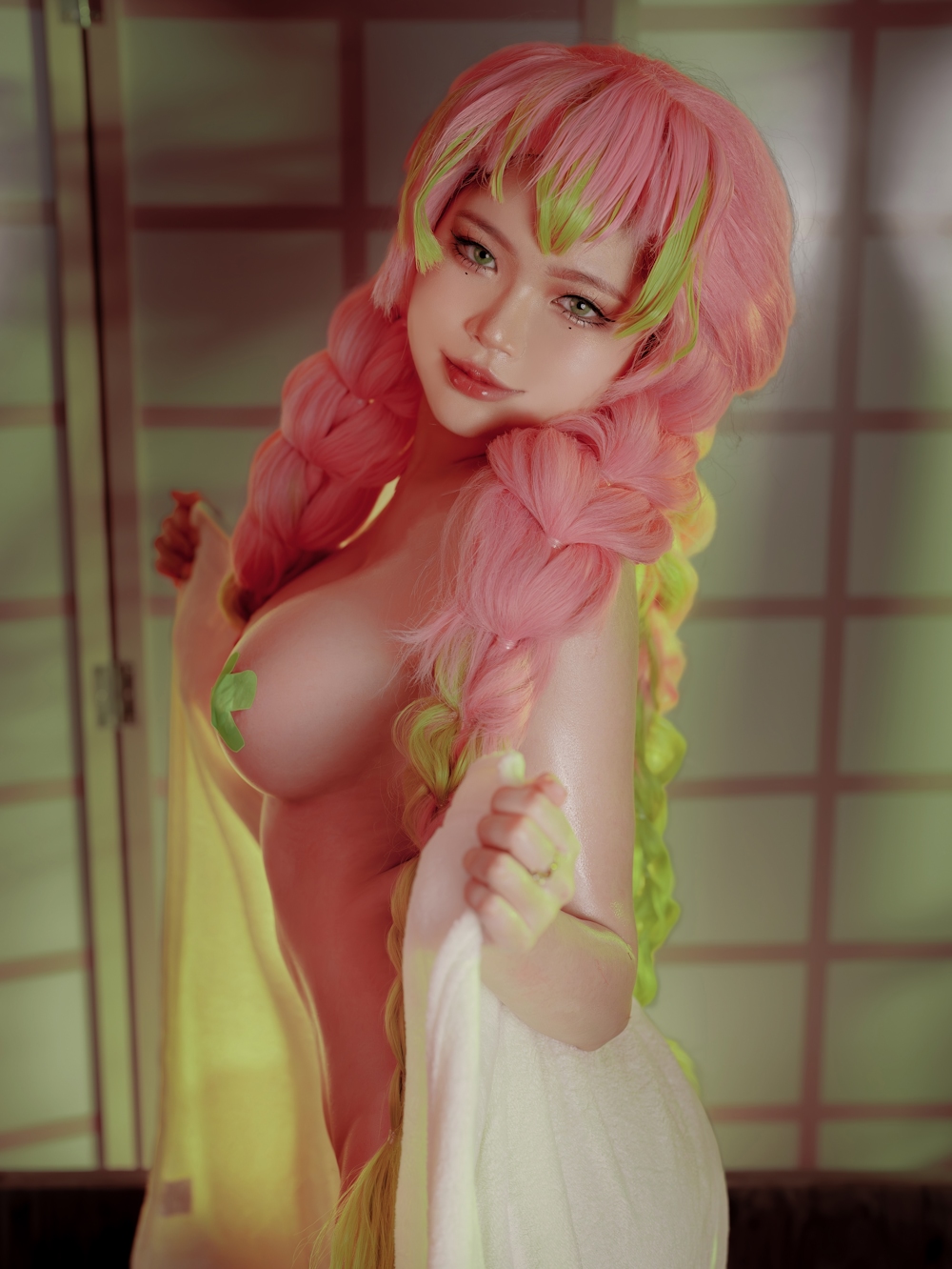Coser-ZinieQ-Kanjori-Mitsuri-030.jpg