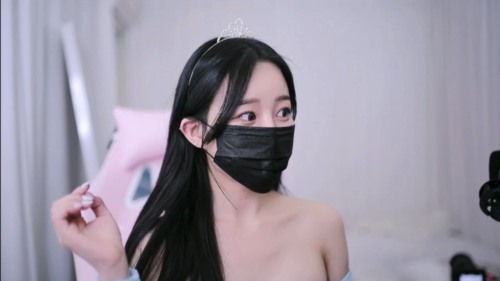 kbj23012642_iusuzy.jpg
