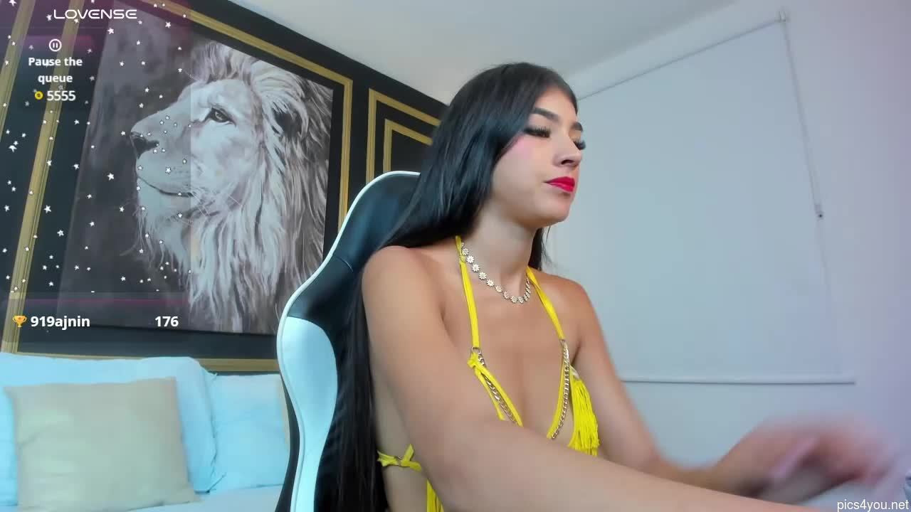 Valeria_coquette