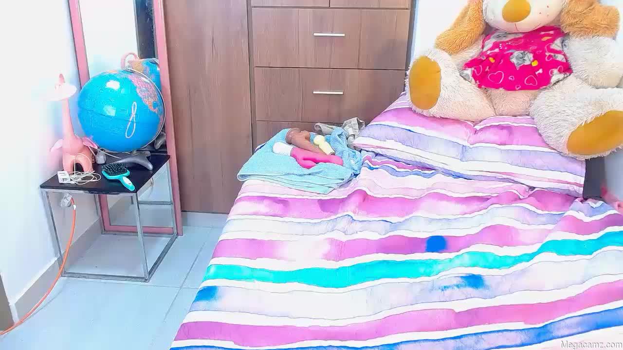 _xxxlittlegirl