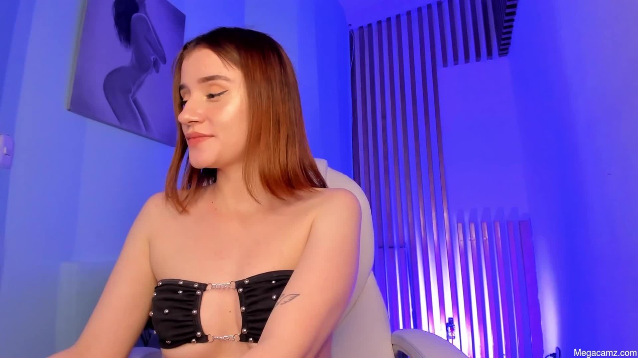 Tinaajones_
