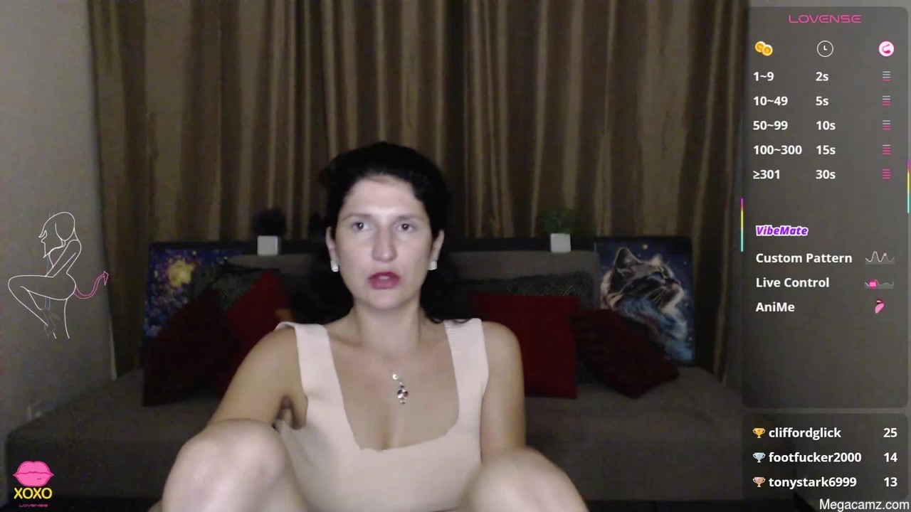 Alianna_solo_kiss