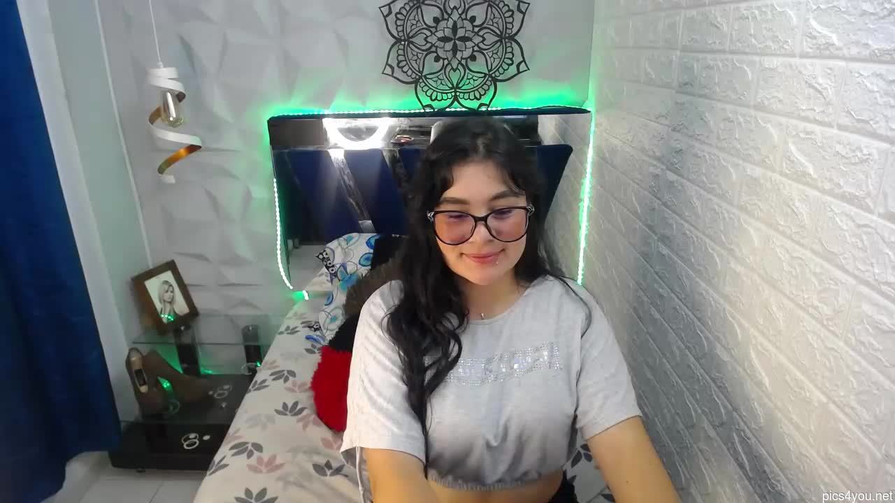 Nikki_jonnes