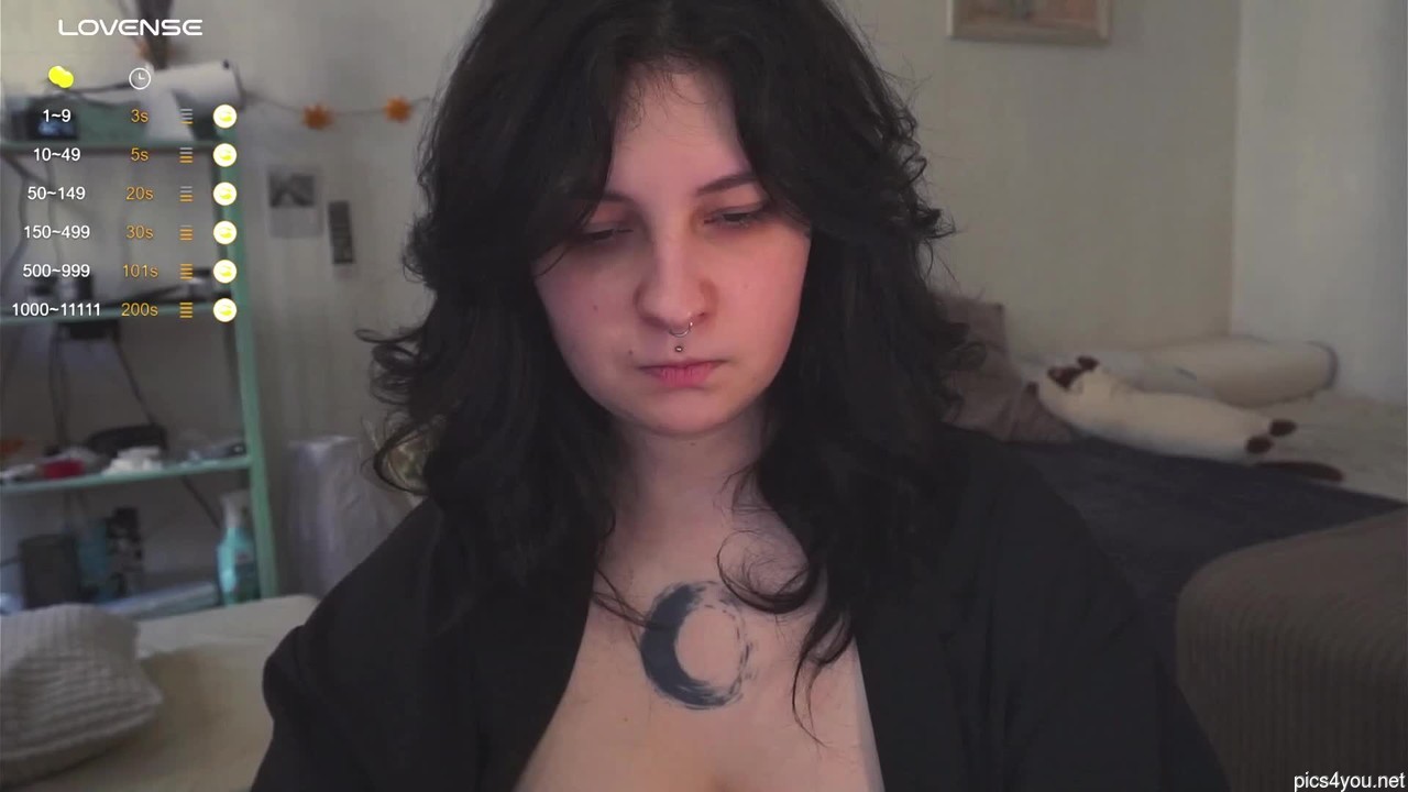 Maymary_
