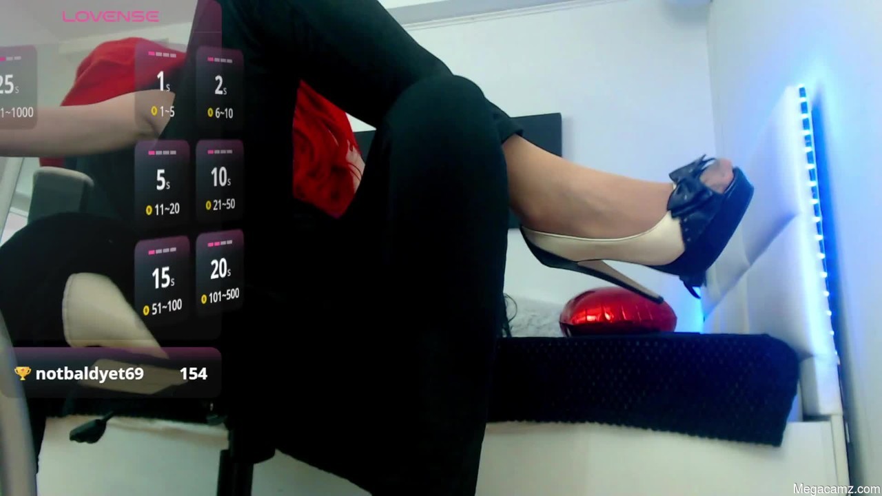 Mistressevelyn_