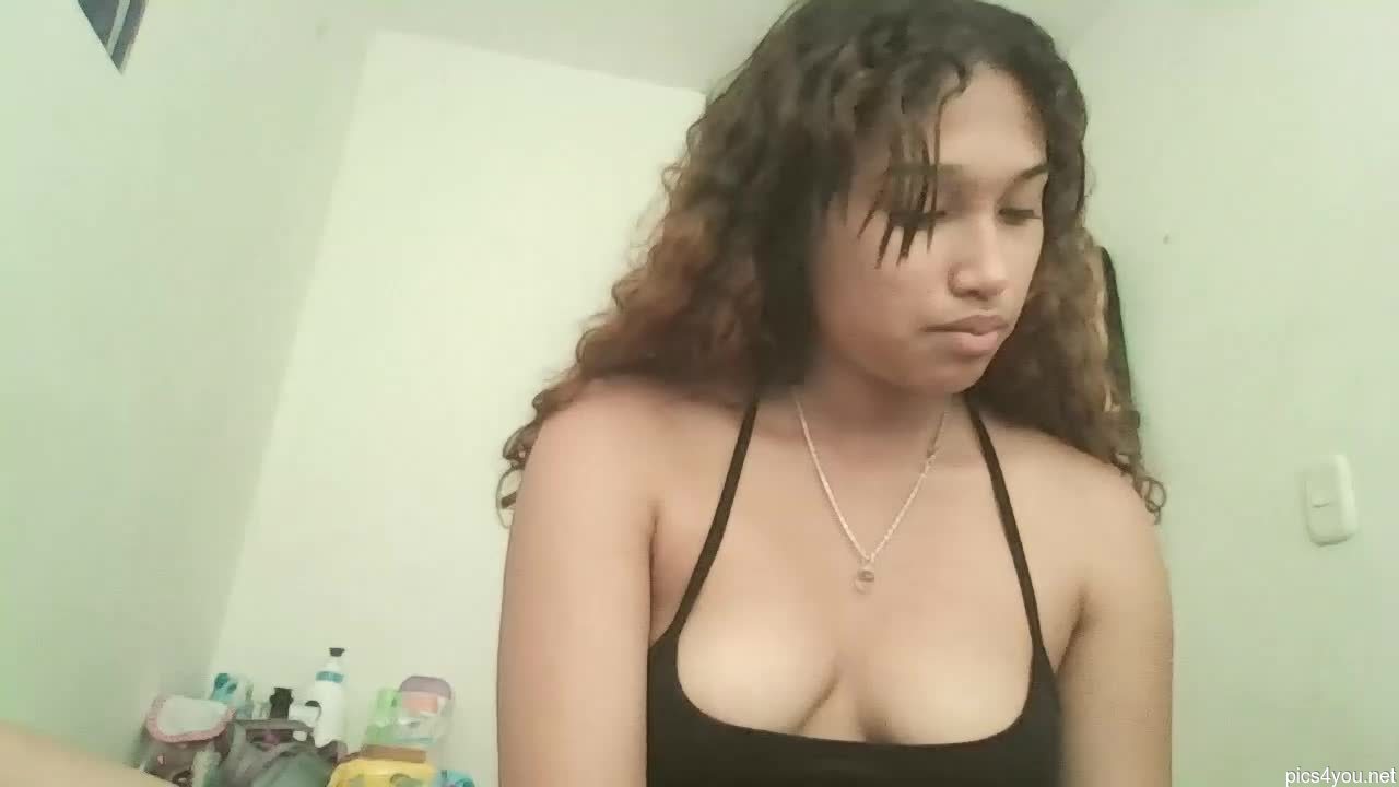 Kitty_hot75