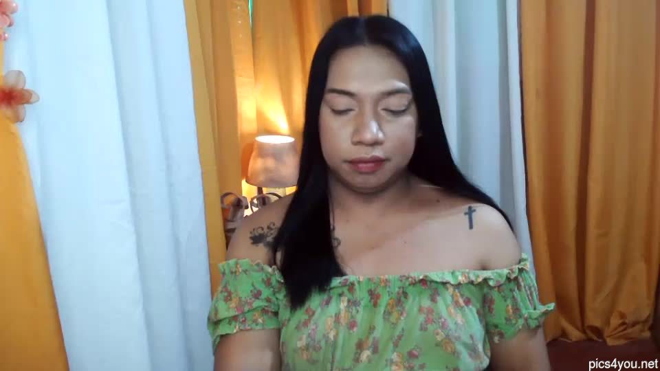 Ellah_morena