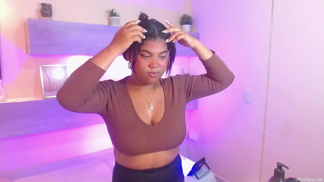 Miarose4