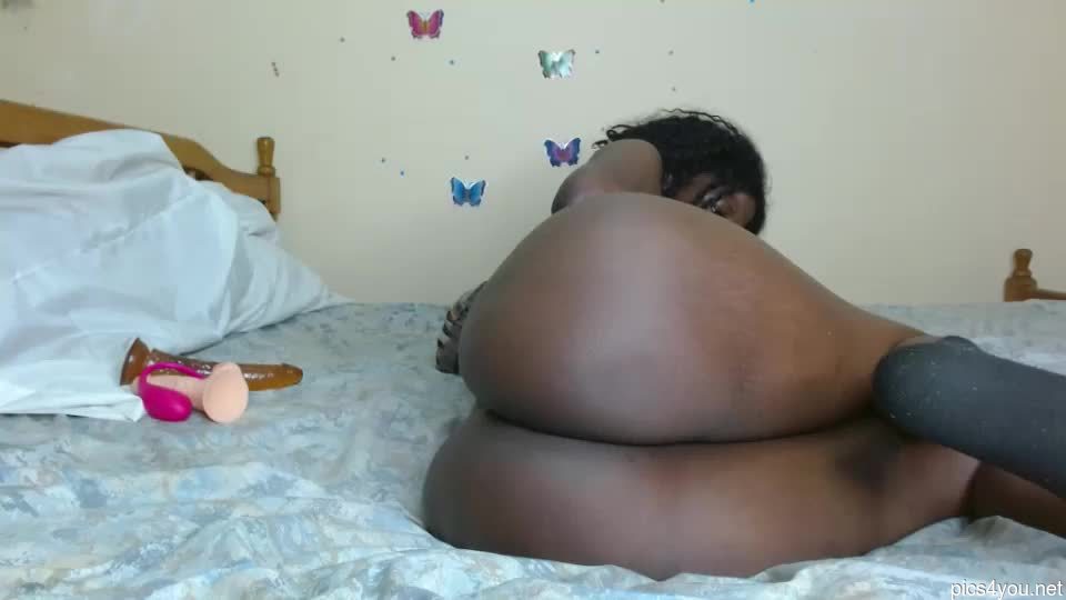 Chocolatebony_