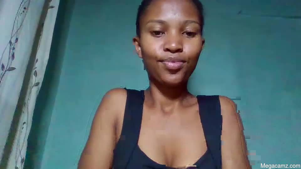 Nathalie004