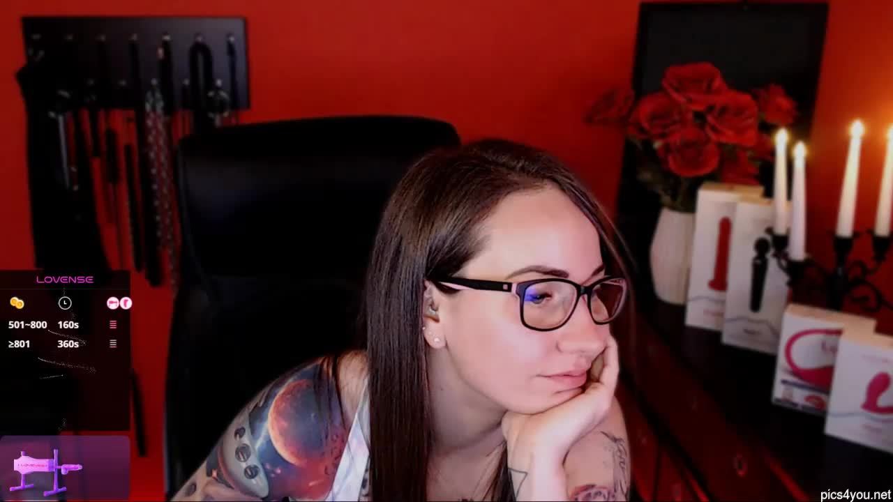 Gina_hotlick