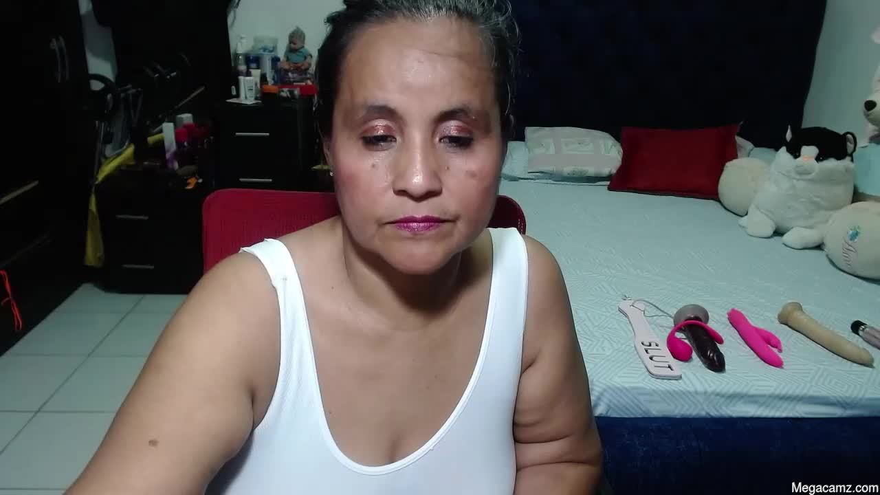 Pervert_mommy_x